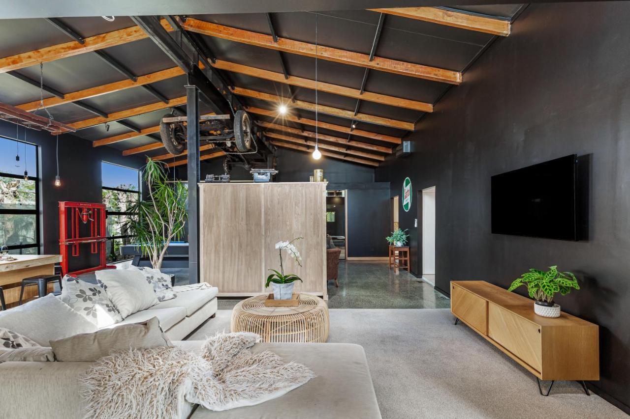 The Black Barn Auckland Exterior foto